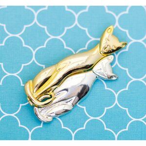 Vintage Elegant Cats Brooch - R30